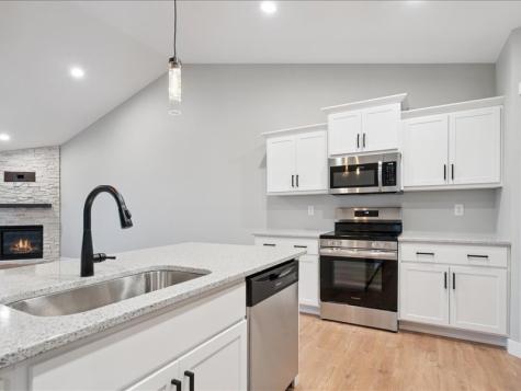 827 Prairie View Drive West Branch IA 52358