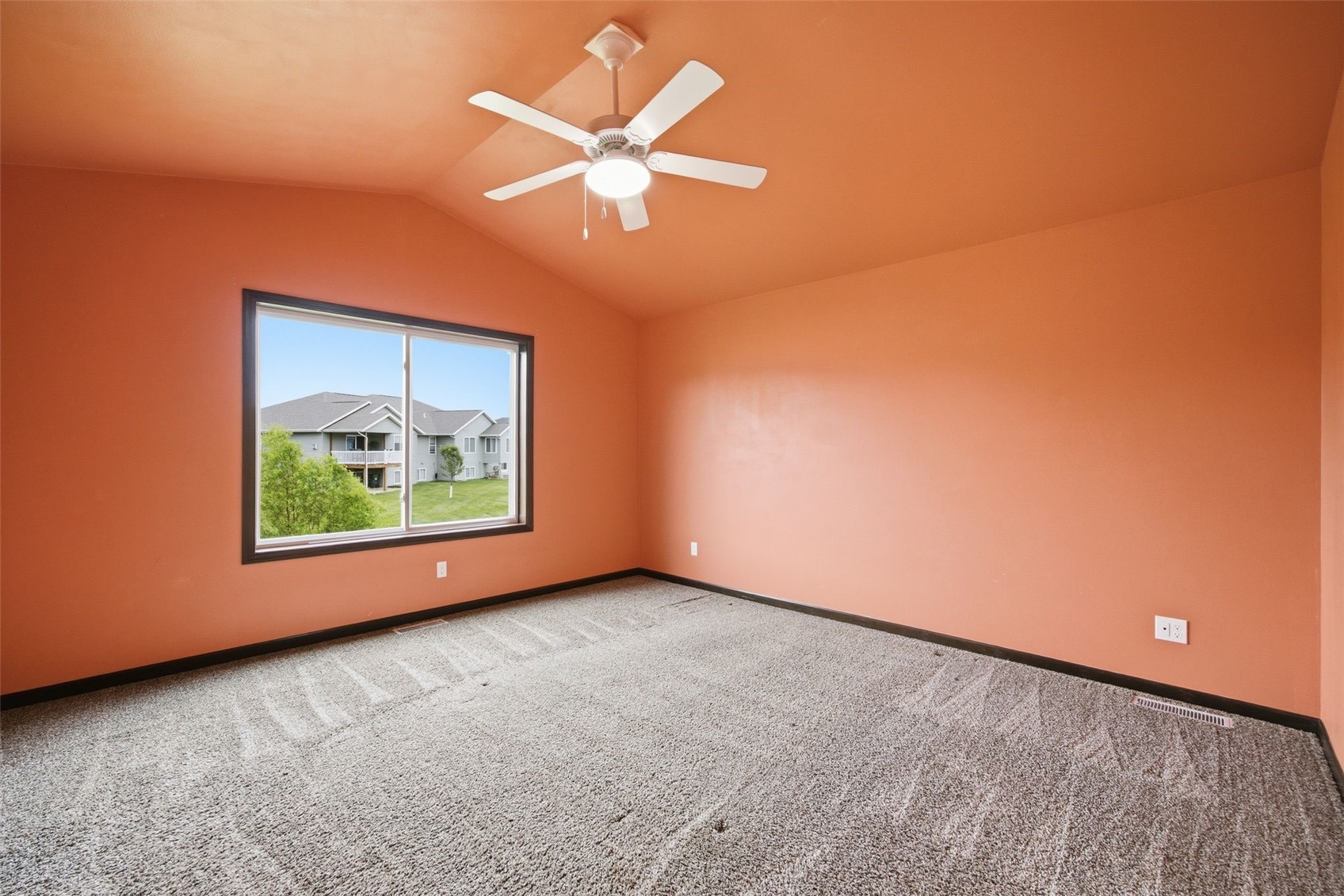2403 Snapdragon Circle SW Cedar Rapids IA 52404