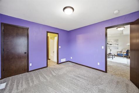 2403 Snapdragon Circle SW Cedar Rapids IA 52404