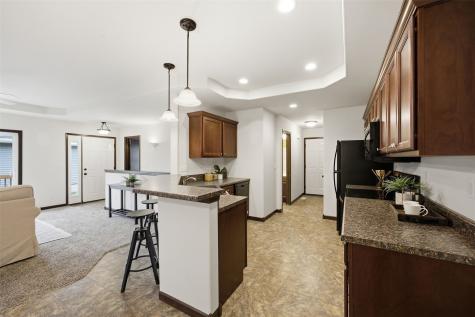 2403 Snapdragon Circle SW Cedar Rapids IA 52404