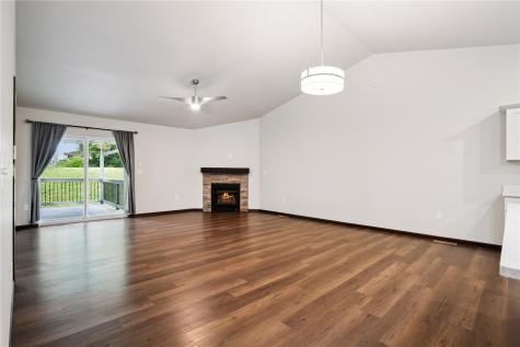 915 Prairie View Drive West Branch IA 52358