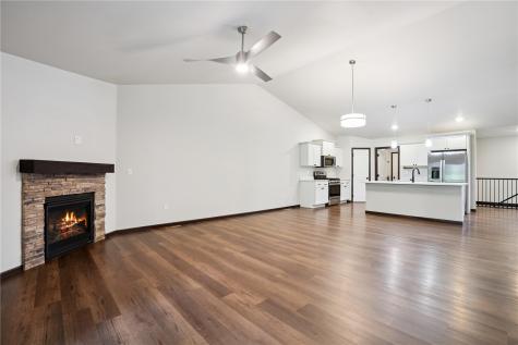915 Prairie View Drive West Branch IA 52358