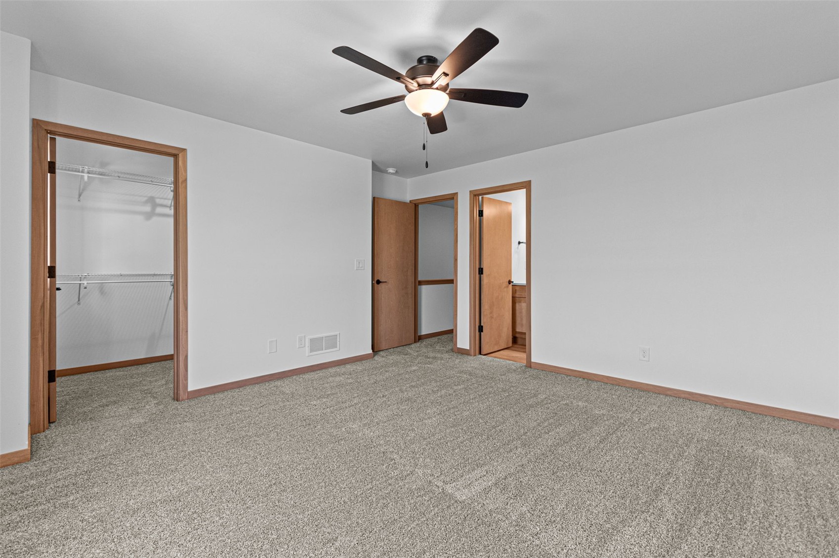 628 Catherine Drive Tiffin IA 52340