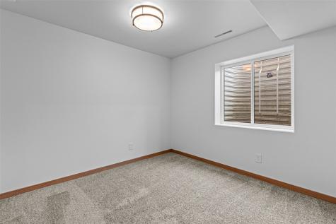 628 Catherine Drive Tiffin IA 52340