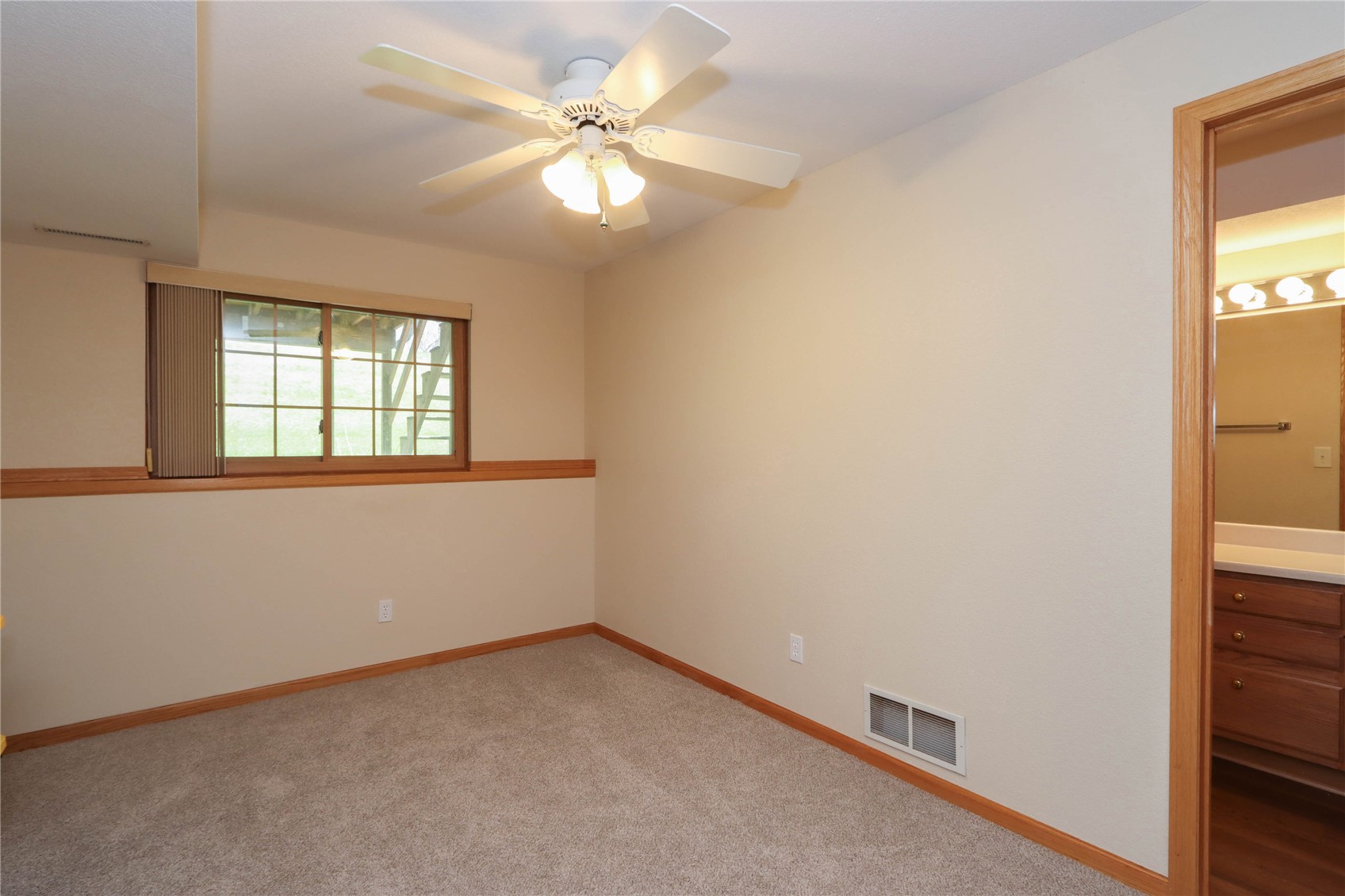 3900 Deer Valley Drive Marion IA 52302