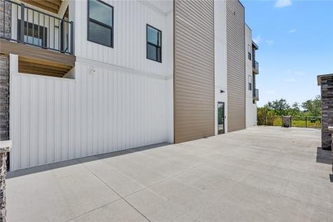 4428 Deer Creek Road Iowa City IA 52246