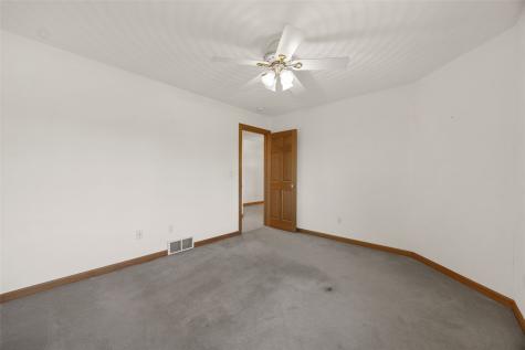 23620 Gombert Drive Anamosa IA 52205