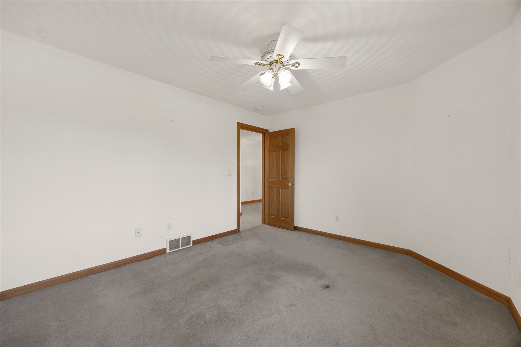 23620 Gombert Drive Anamosa IA 52205