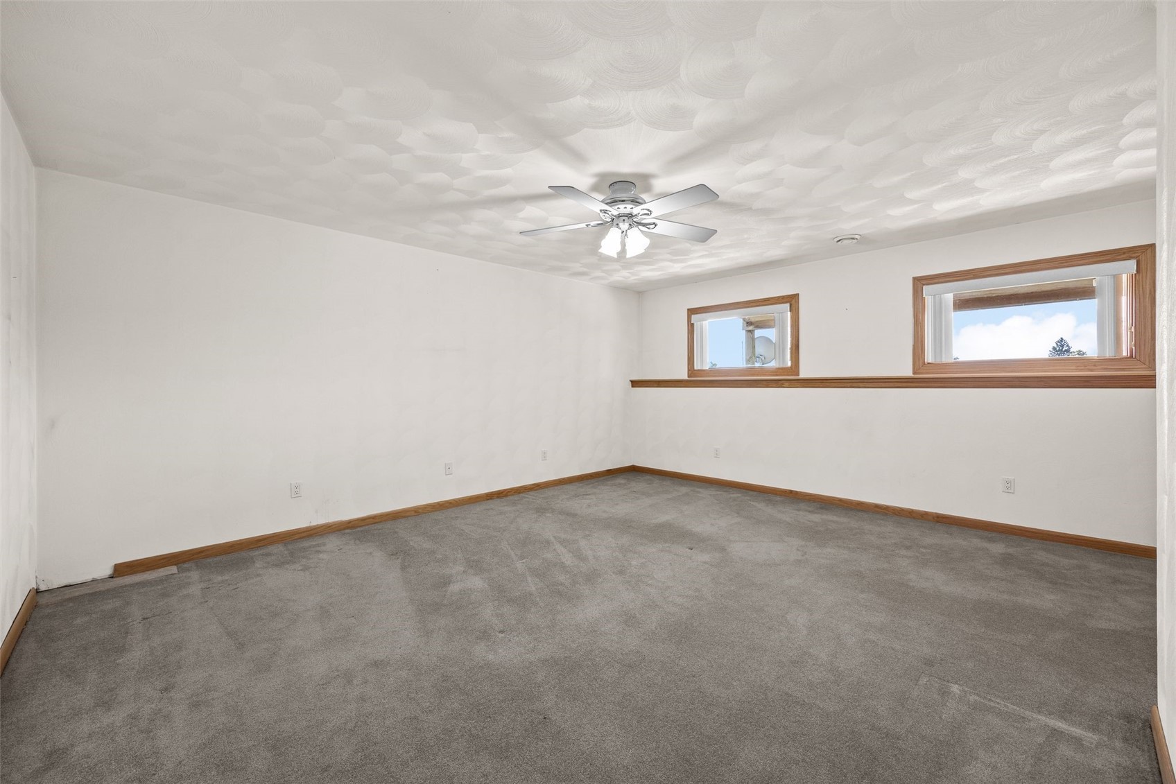 23620 Gombert Drive Anamosa IA 52205