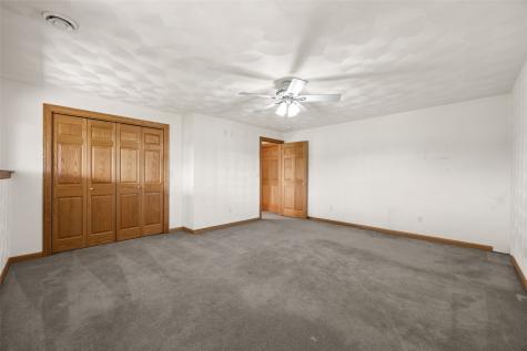 23620 Gombert Drive Anamosa IA 52205