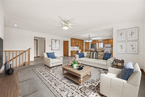 23620 Gombert Drive Anamosa IA 52205