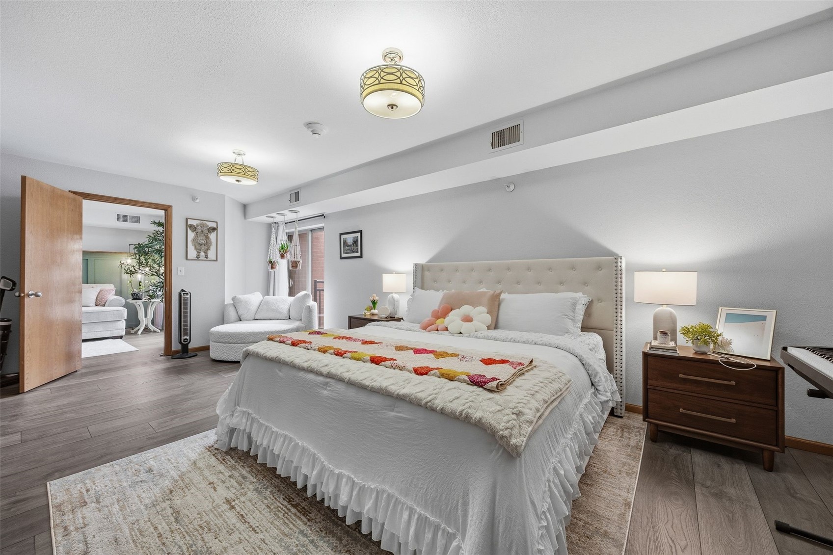 332 S Linn Street Iowa City IA 52240