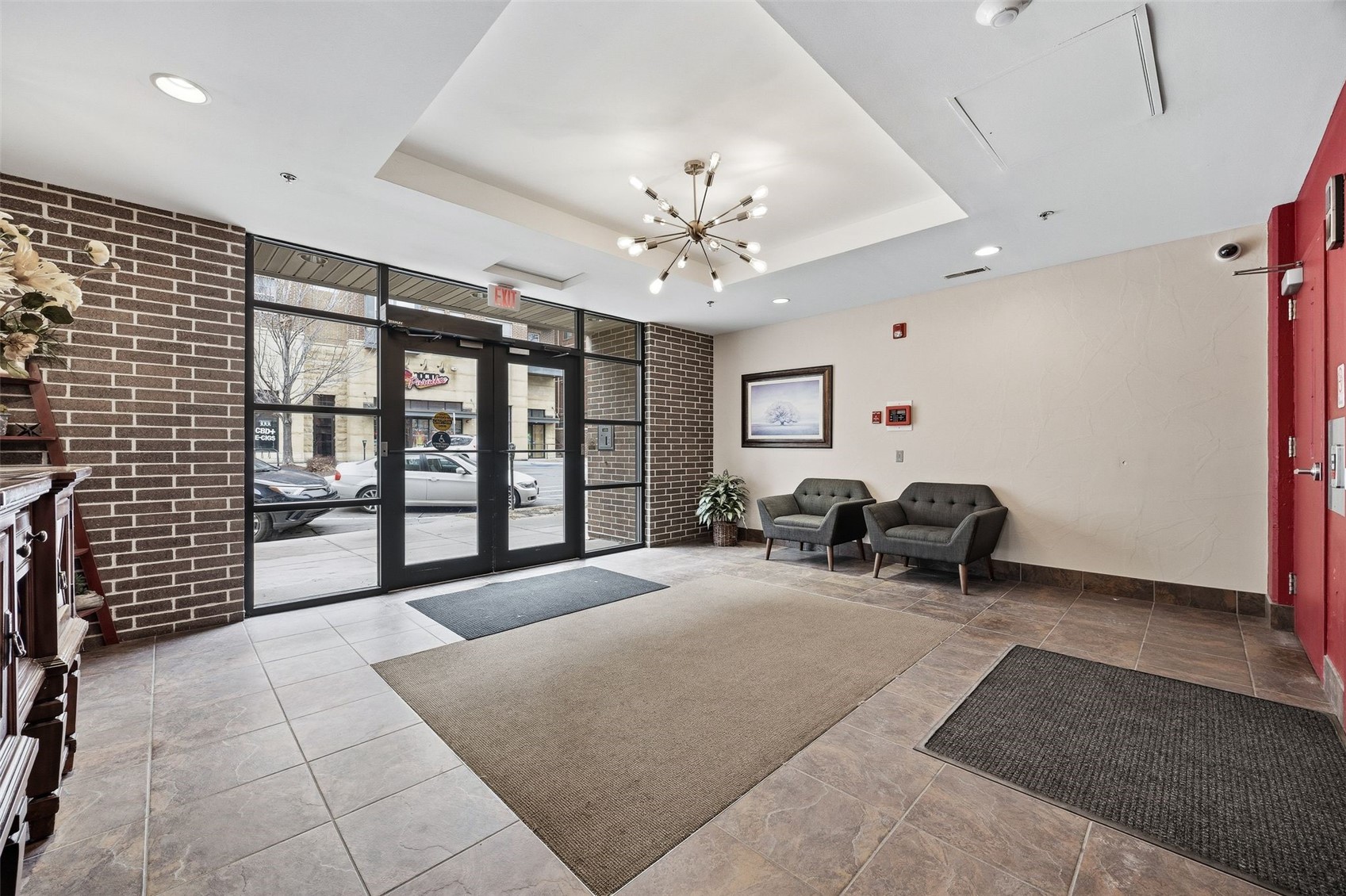 332 S Linn Street Iowa City IA 52240