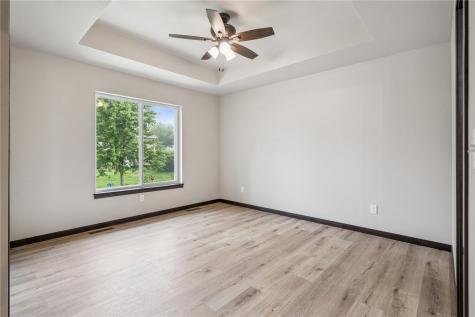817 Prairie View Drive West Branch IA 52358