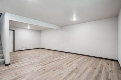 817 Prairie View Drive West Branch IA 52358
