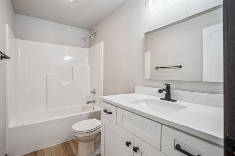 817 Prairie View Drive West Branch IA 52358