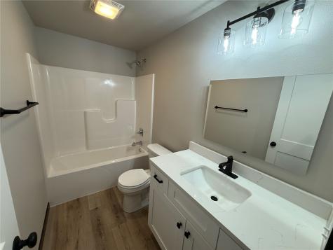 817 Prairie View Drive West Branch IA 52358
