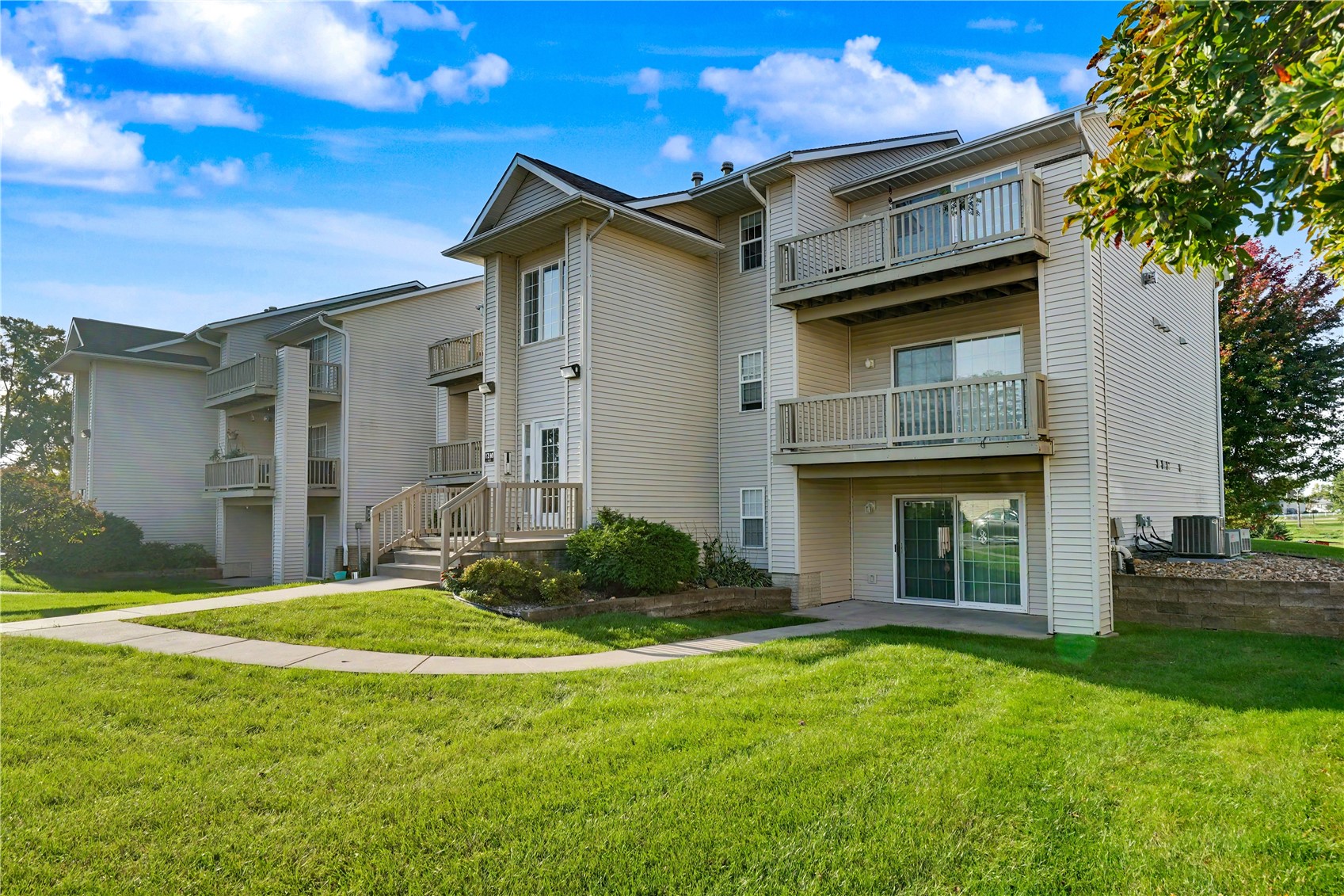 1240 44th Street Marion IA 52302