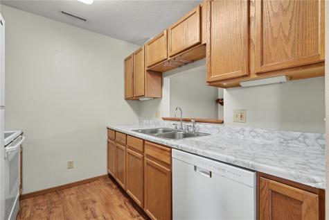 1240 44th Street Marion IA 52302