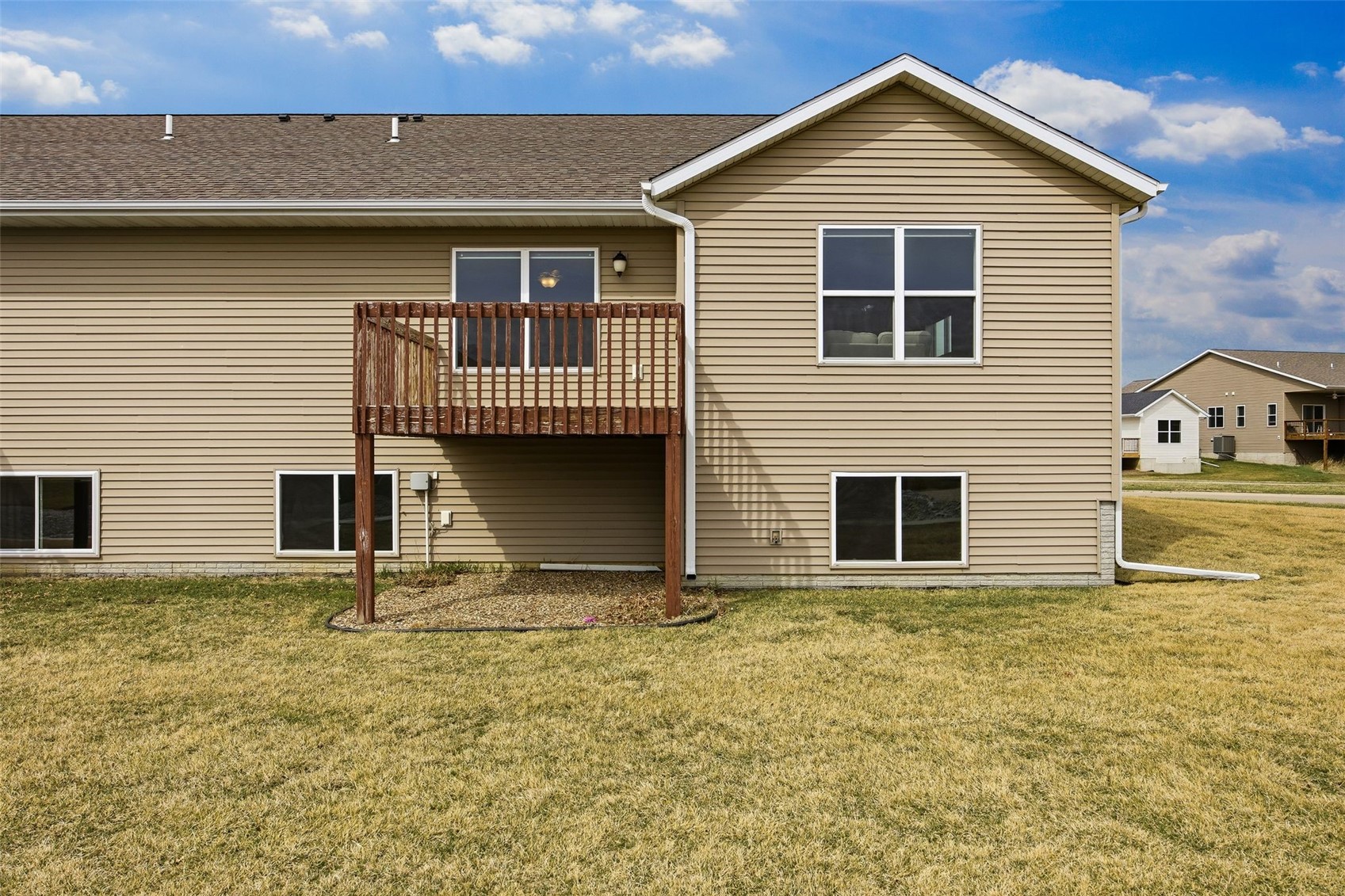 7003 Waterview Drive SW Cedar Rapids IA 52404