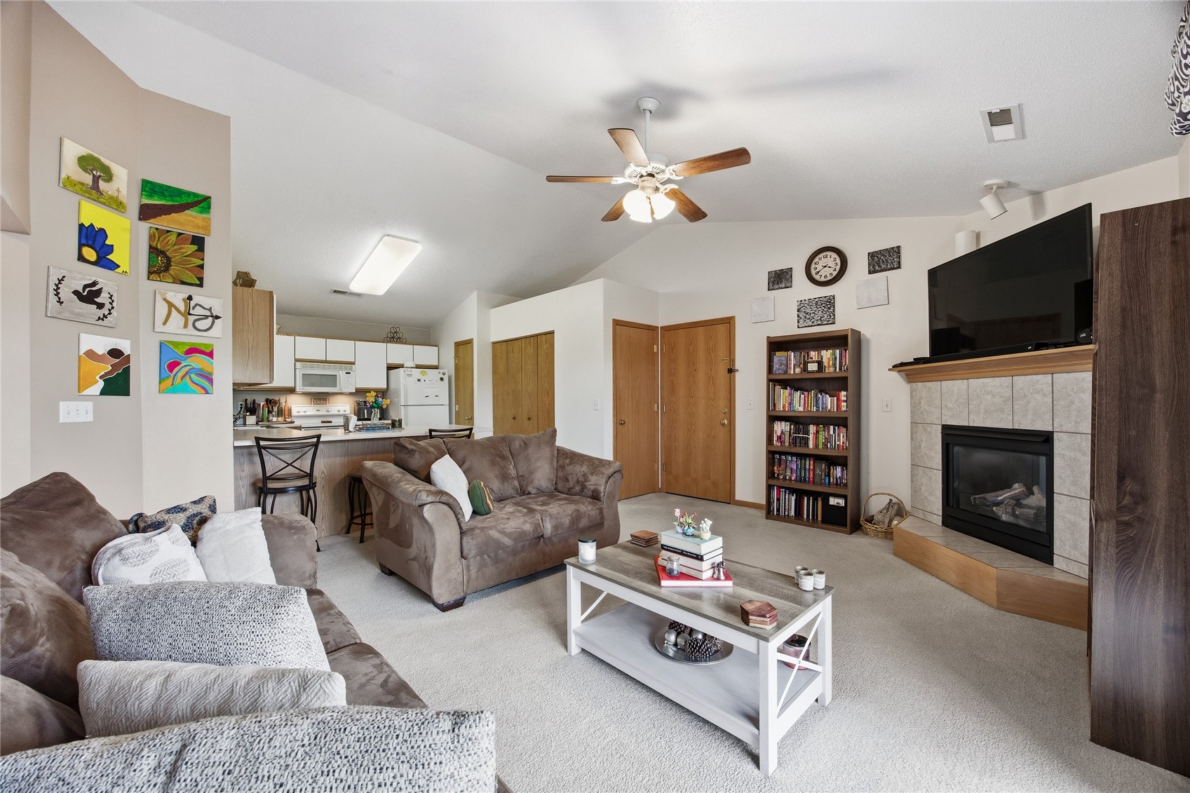 2853 Coral Court Coralville IA 52241