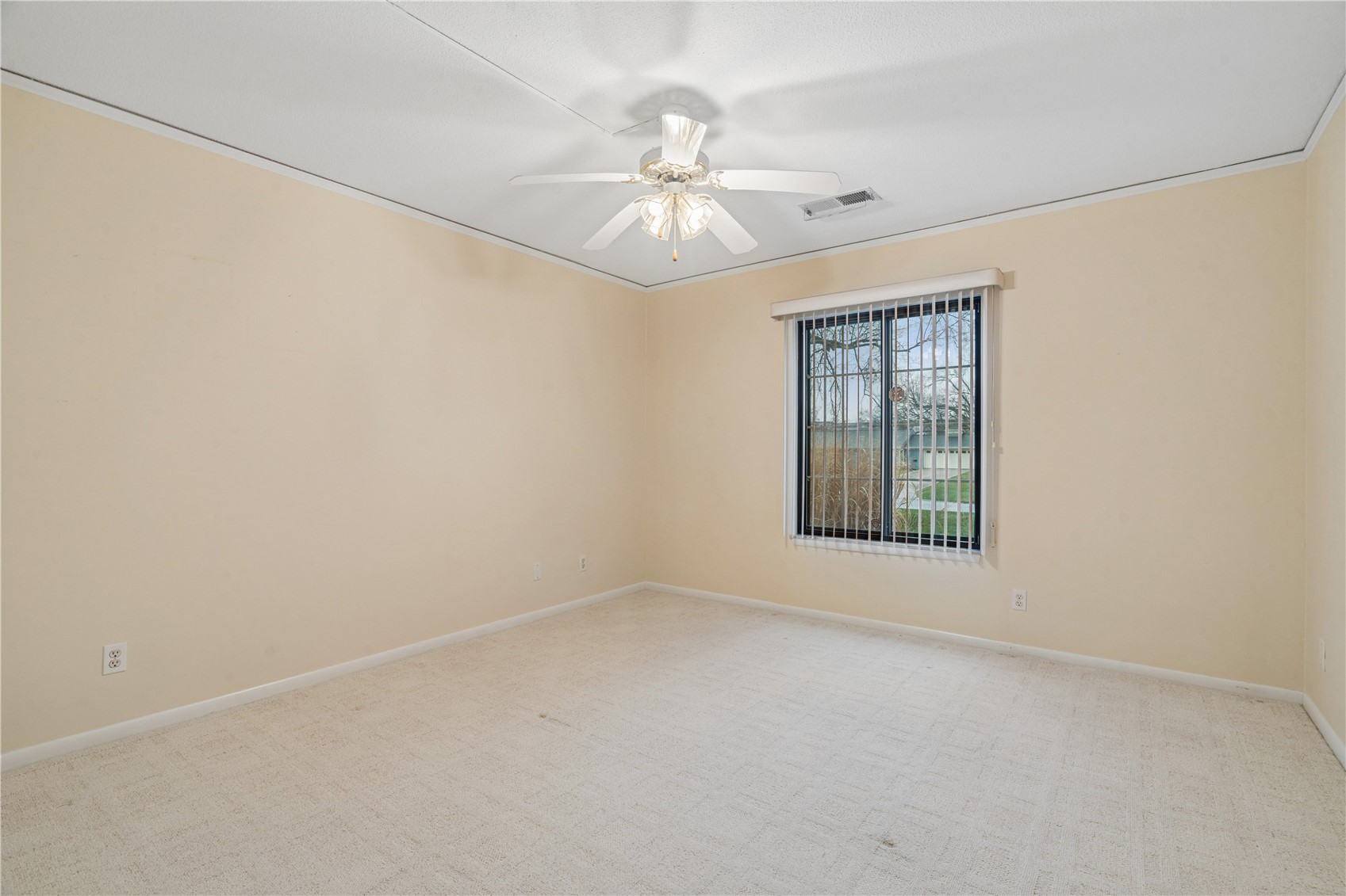 100 Thompson Drive SE Cedar Rapids IA 52403
