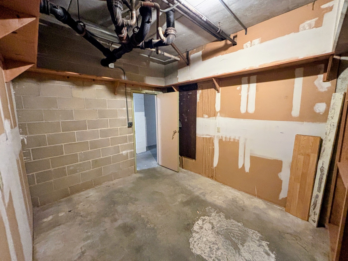 100 Thompson Drive SE Cedar Rapids IA 52403