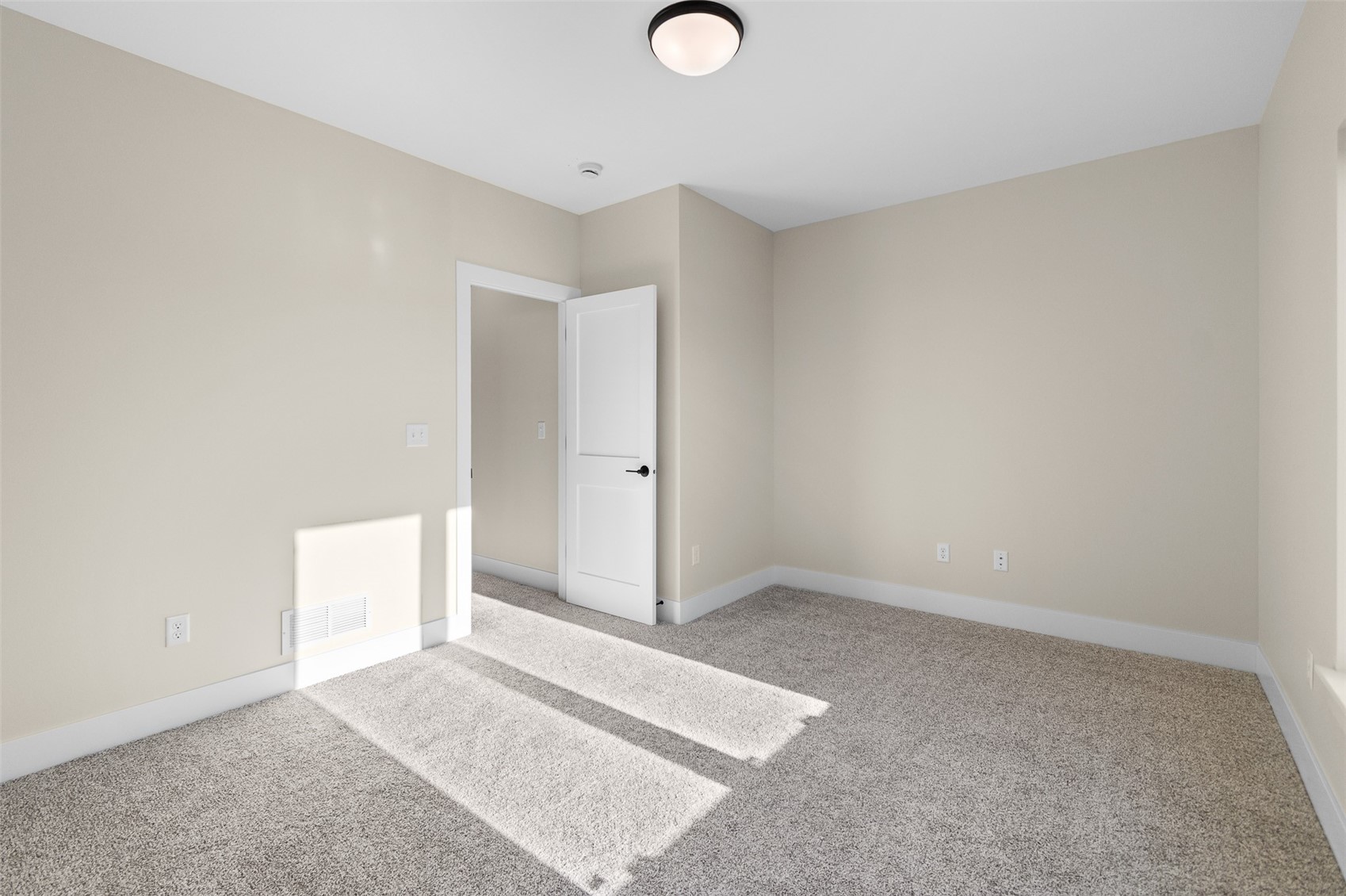 358 Hidden Ridge Drive Coralville IA 52241