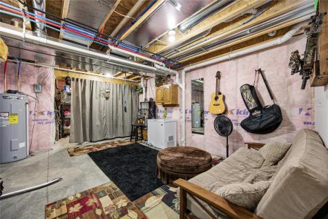 419 15th Avenue SW Mt Vernon IA 52314