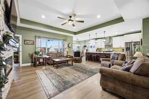 419 15th Avenue SW Mt Vernon IA 52314
