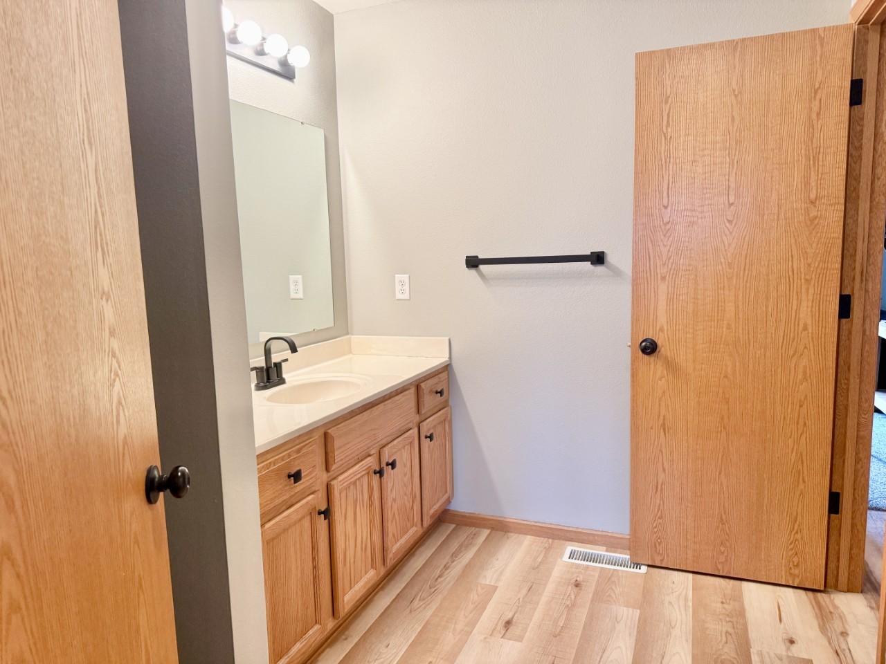 150 Early Moon Drive North Liberty IA 52317