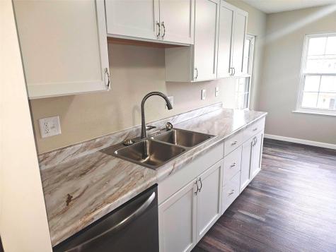 4113 Lexington Court NE Cedar Rapids IA 52402