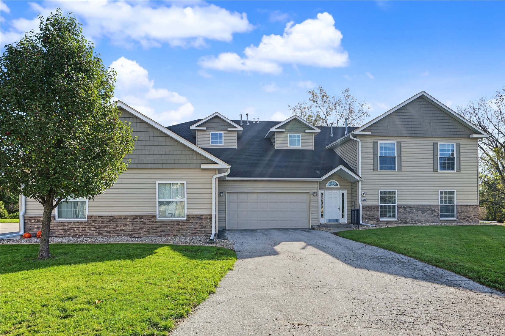4450 Westchester Drive Cedar Rapids IA 52402