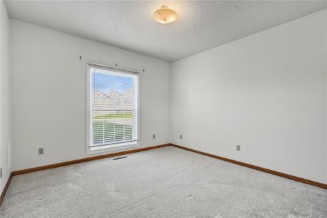 4450 Westchester Drive Cedar Rapids IA 52402