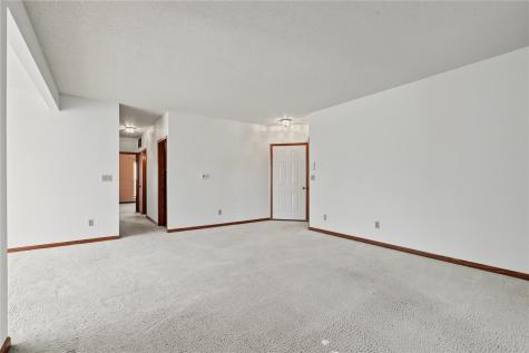 4450 Westchester Drive Cedar Rapids IA 52402