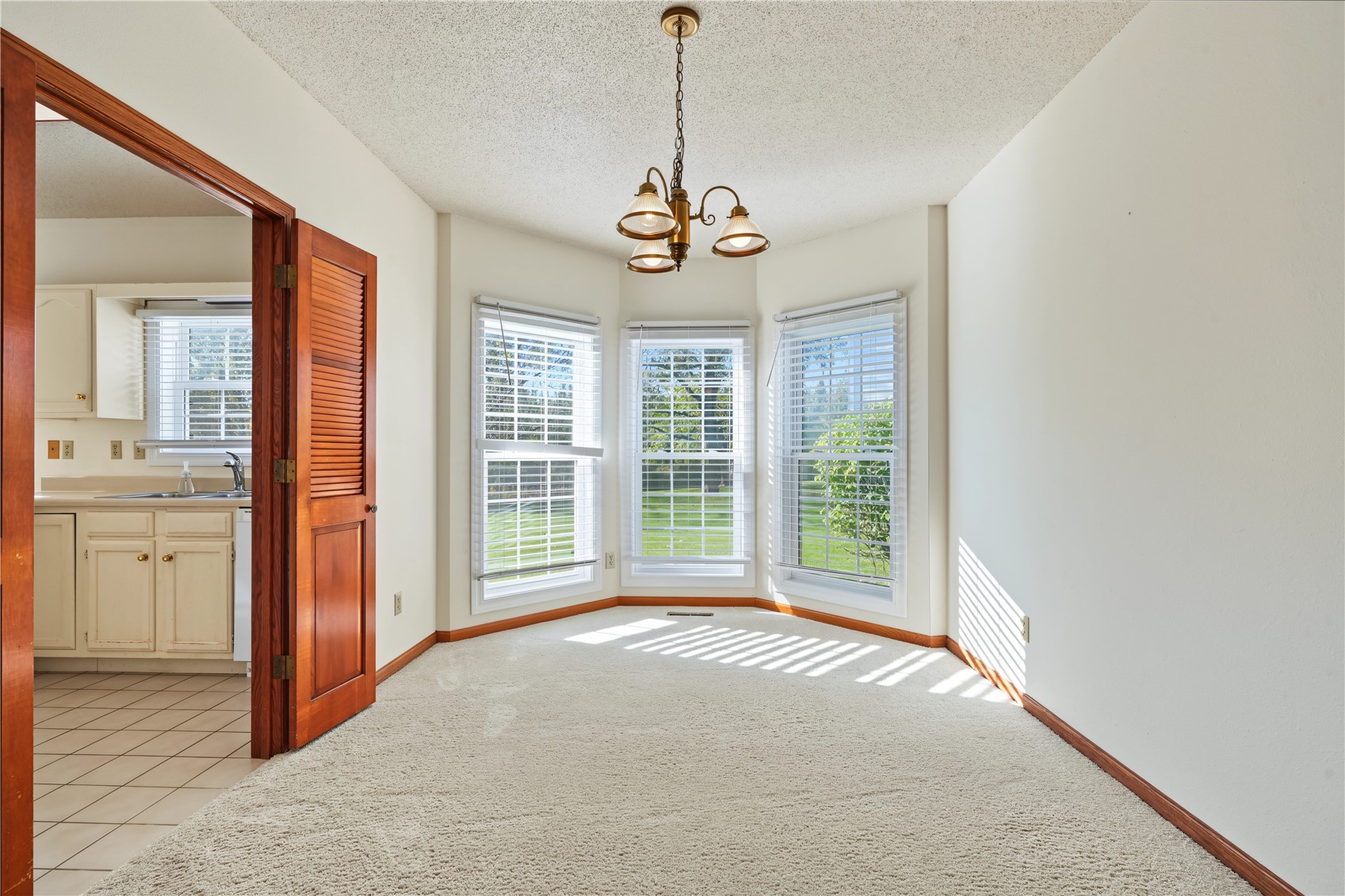 4450 Westchester Drive Cedar Rapids IA 52402