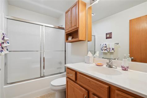 3392 Prairie Bend Circle Marion IA 52302