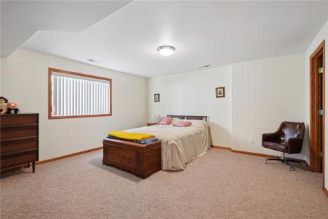 3392 Prairie Bend Circle Marion IA 52302