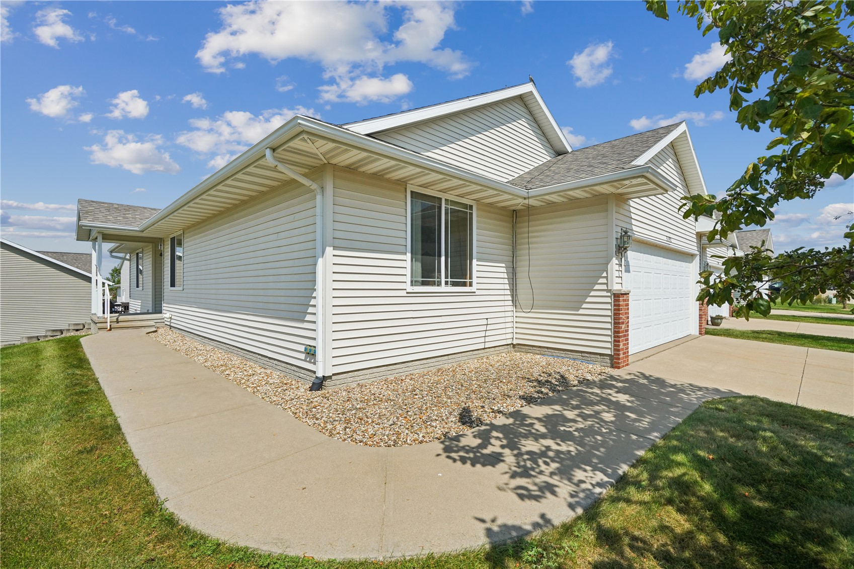 3392 Prairie Bend Circle Marion IA 52302