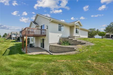 3392 Prairie Bend Circle Marion IA 52302