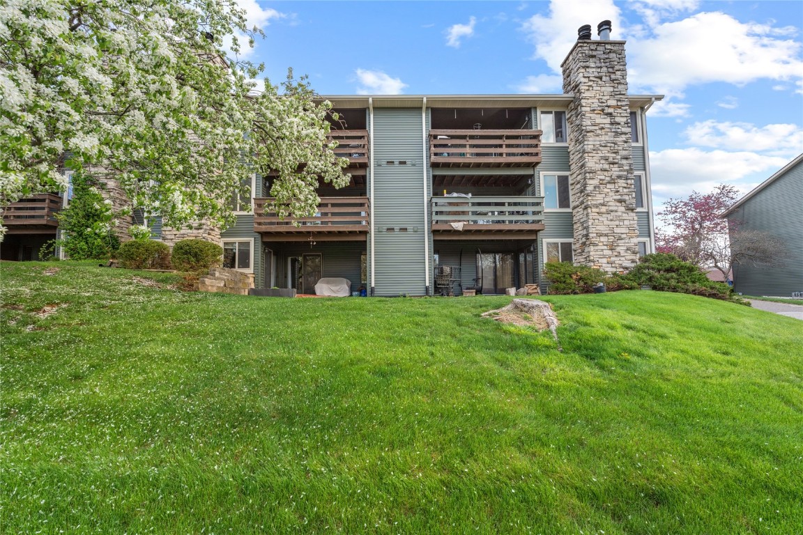 1705 Lynncrest Drive Coralville IA 52241