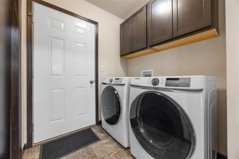 907 Deer Run Drive NE Cedar Rapids IA 52402