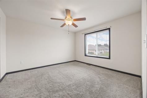 907 Deer Run Drive NE Cedar Rapids IA 52402