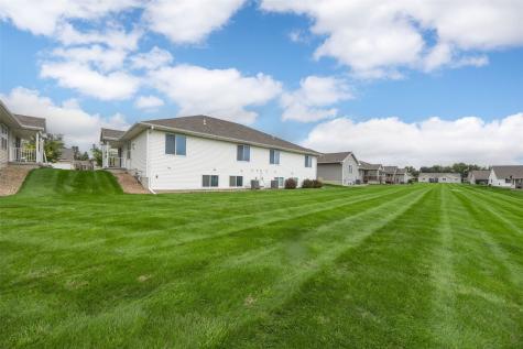907 Deer Run Drive NE Cedar Rapids IA 52402