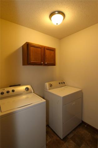 3521 Stoney Point Road SW Cedar Rapids IA 52404
