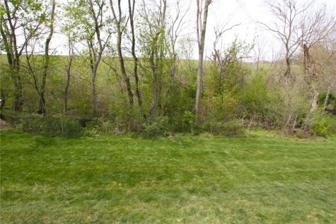 3521 Stoney Point Road SW Cedar Rapids IA 52404