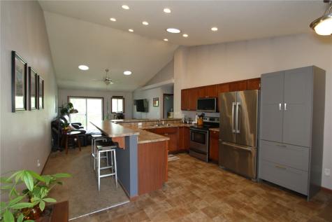 3521 Stoney Point Road SW Cedar Rapids IA 52404