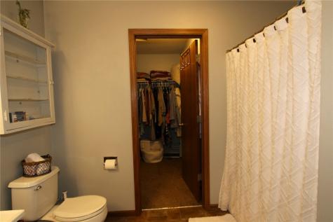 3521 Stoney Point Road SW Cedar Rapids IA 52404
