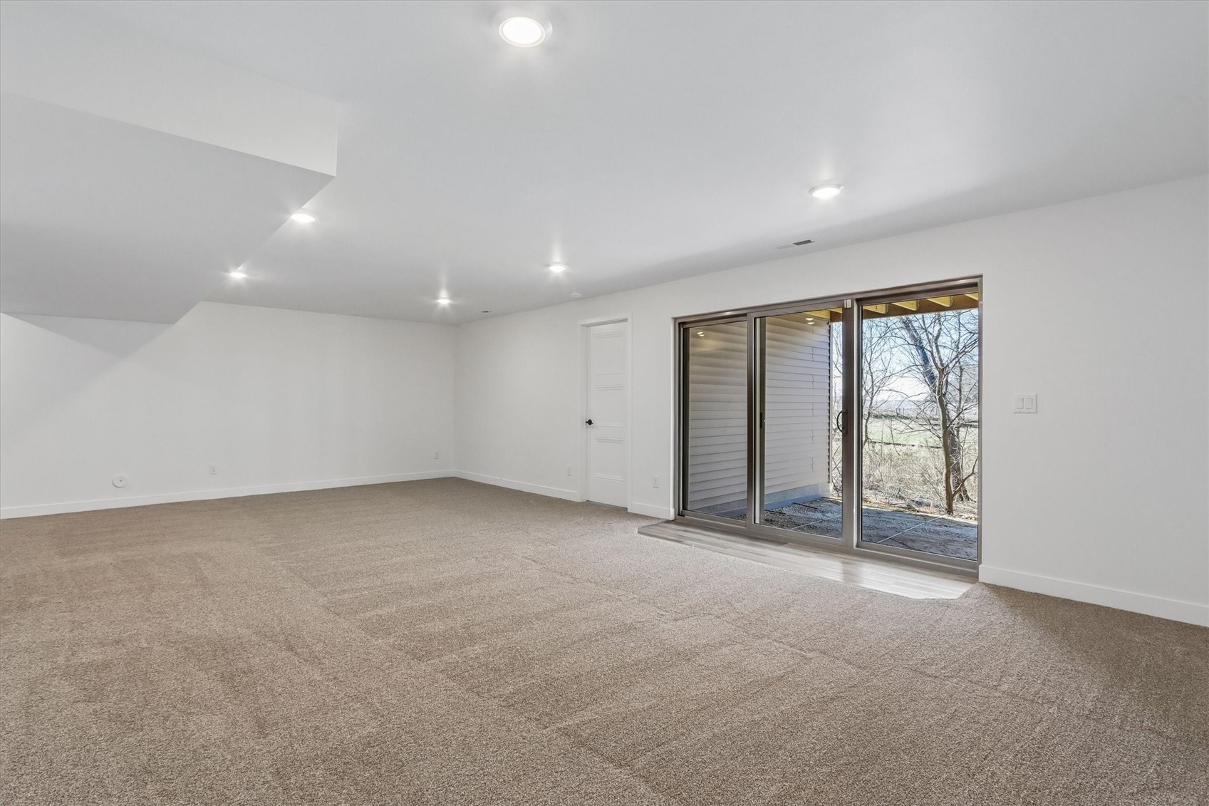 1100 Switchgrass Lane Ely IA 52227