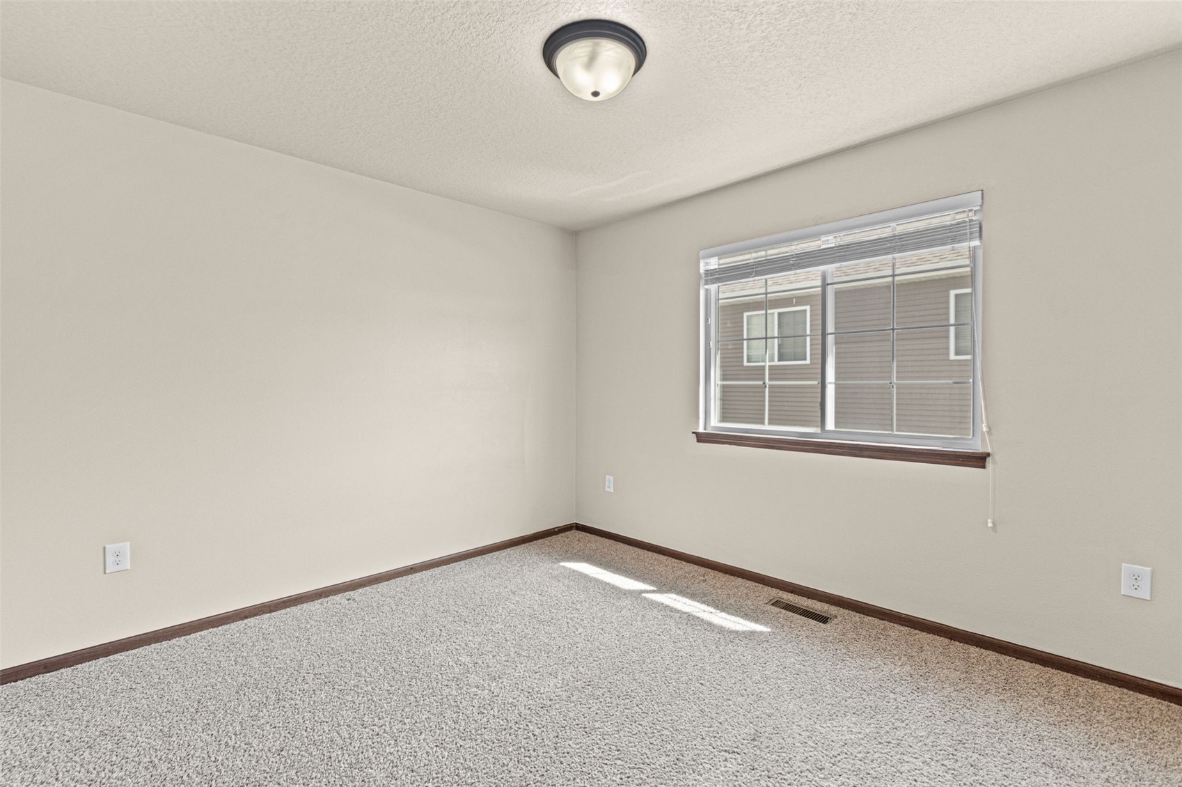 1538 Burr Drive North Liberty IA 52317